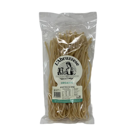 A pack of fresh, artisan-made fettuccine, crafted from the finest organic ingredients and ready for delivery.