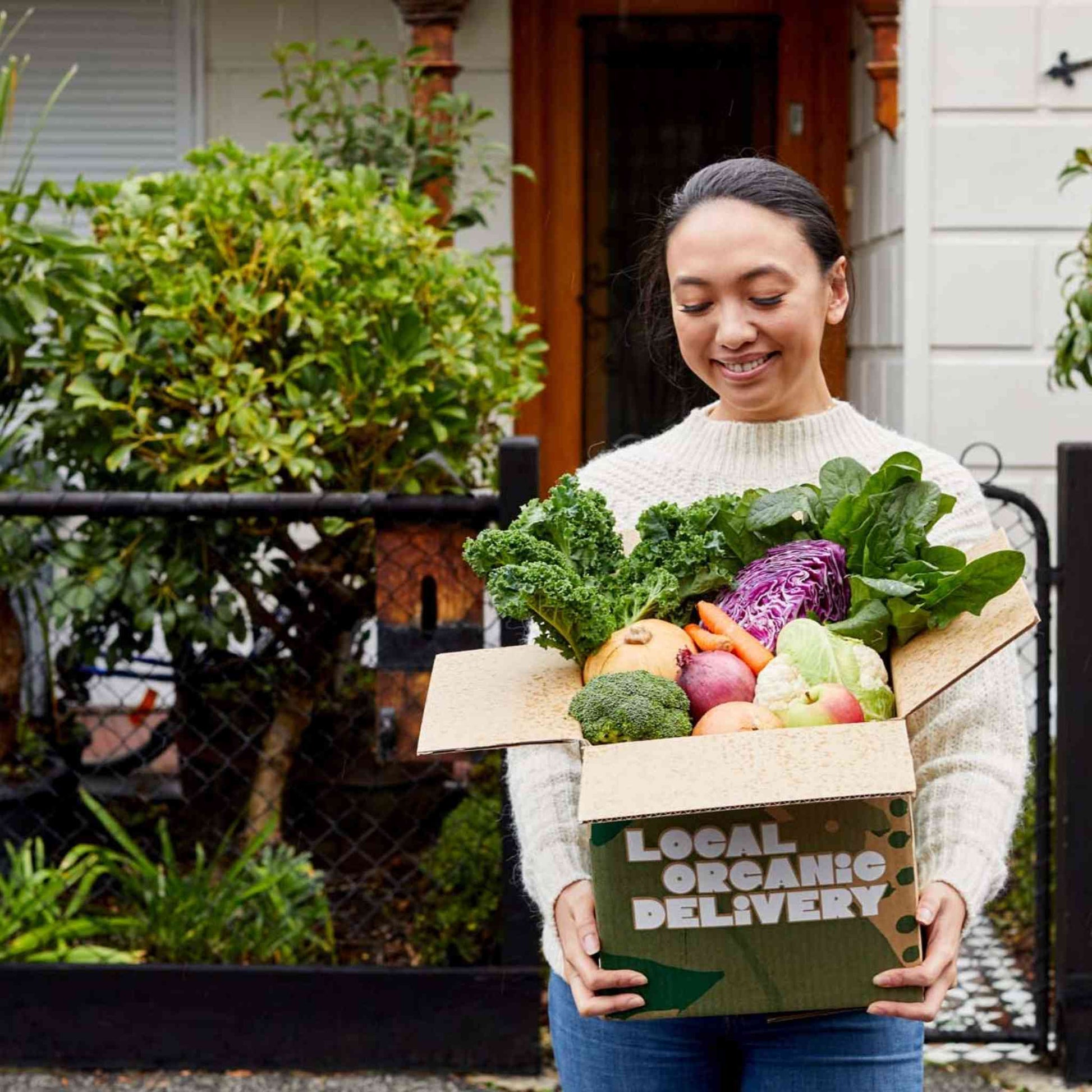 Organic Fruit and Vegetable Boxes by Local Organic Delivery in Melbourne